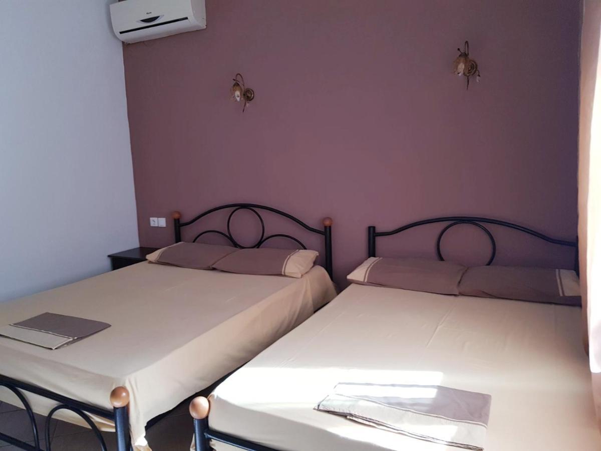 Konstantinos-Elli Rooms Vrasná Exteriör bild
