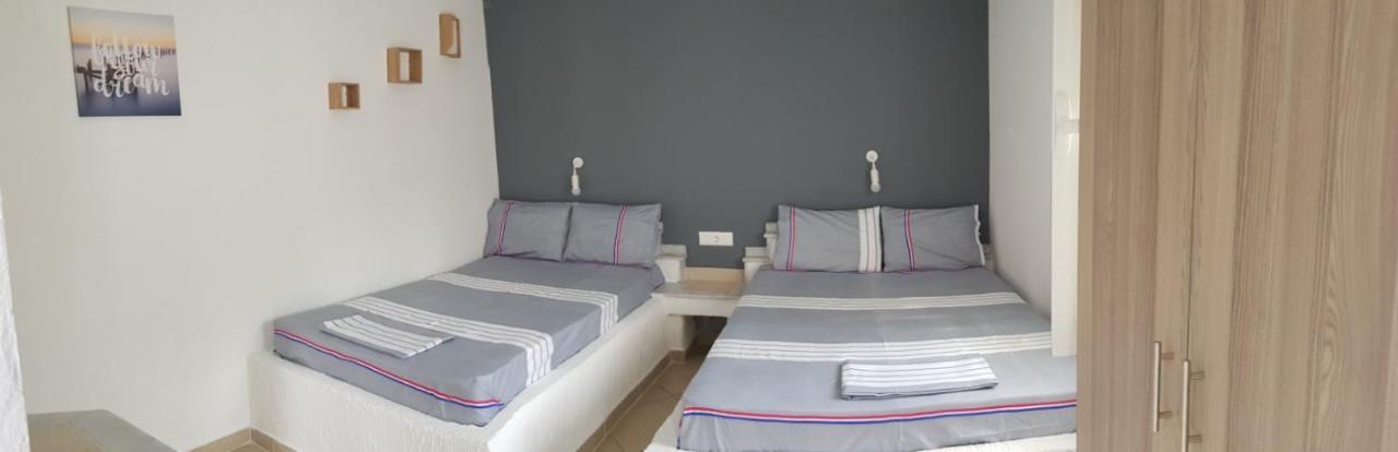 Konstantinos-Elli Rooms Vrasná Exteriör bild